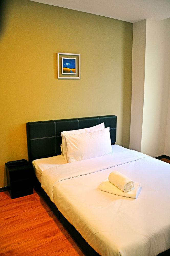 Gem Hotel Nusajaya  Eksteriør billede