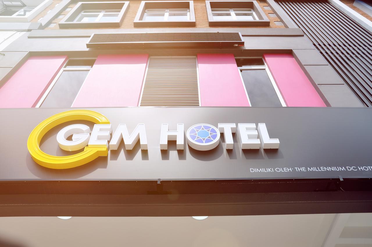 Gem Hotel Nusajaya  Eksteriør billede