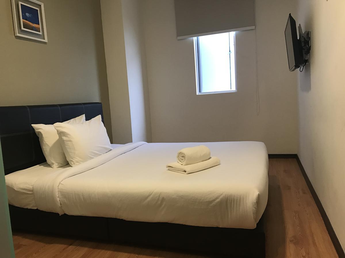 Gem Hotel Nusajaya  Eksteriør billede